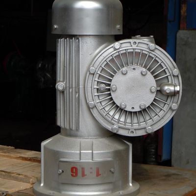Goede prijs Aluminiumlegering 1400 RPM Gebouwhefstukken 48:3 Verhouding Worm Gearbox online
