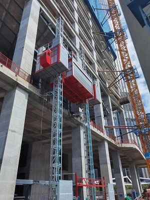 Bouwterrein 4000 kg Rack and Pinion Construction Hoist CE goedgekeurd