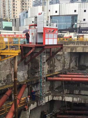 Q345B Staal 1000 kg Materiaalrek en Pinion Hoist Lift voor Tunnel